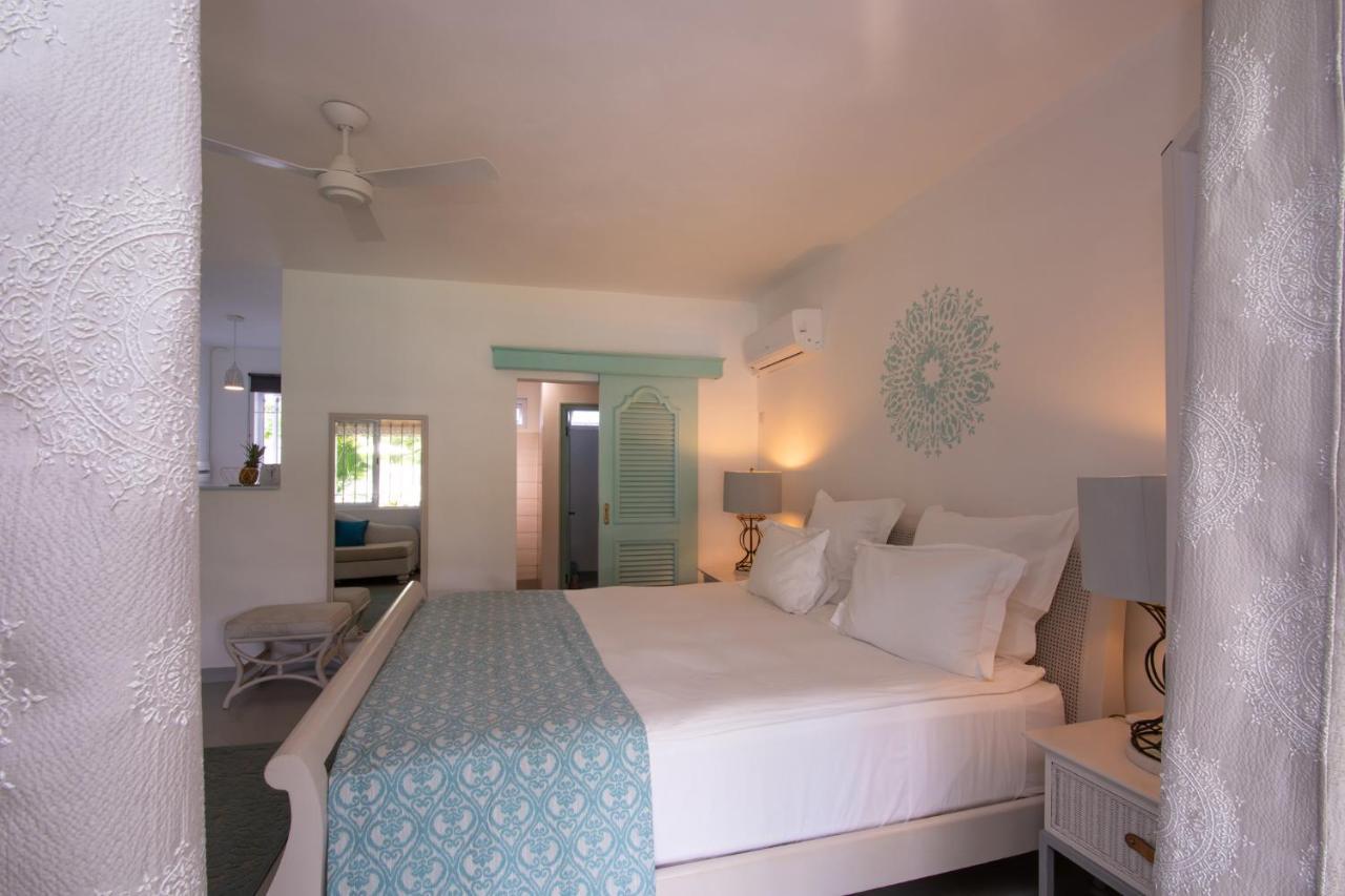 Le Mandala Moris Guesthouse Pointe Aux Canonniers Grand-Baie Dış mekan fotoğraf