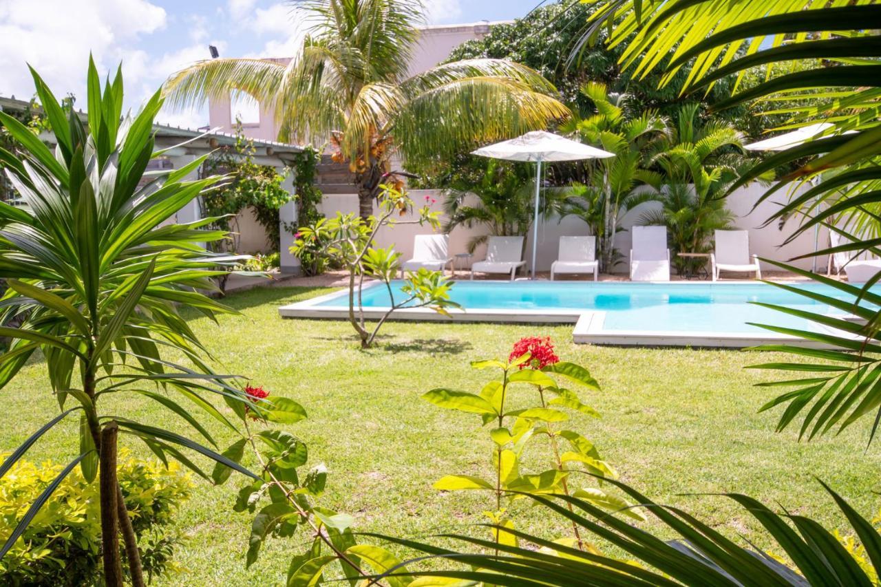 Le Mandala Moris Guesthouse Pointe Aux Canonniers Grand-Baie Dış mekan fotoğraf