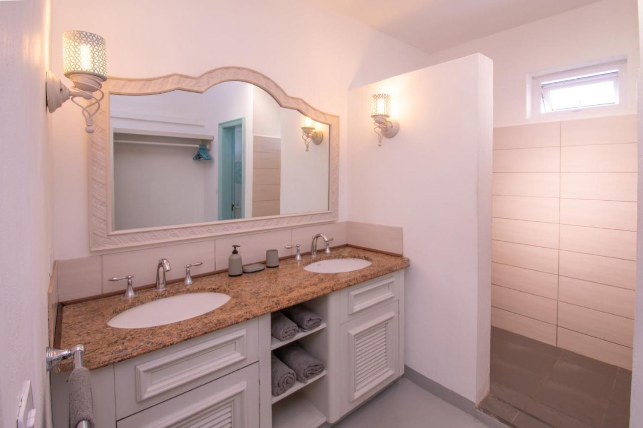 Le Mandala Moris Guesthouse Pointe Aux Canonniers Grand-Baie Dış mekan fotoğraf