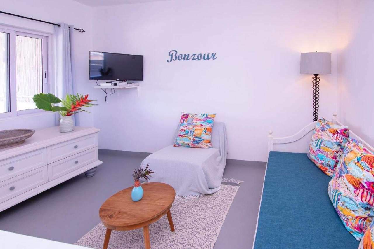 Le Mandala Moris Guesthouse Pointe Aux Canonniers Grand-Baie Dış mekan fotoğraf