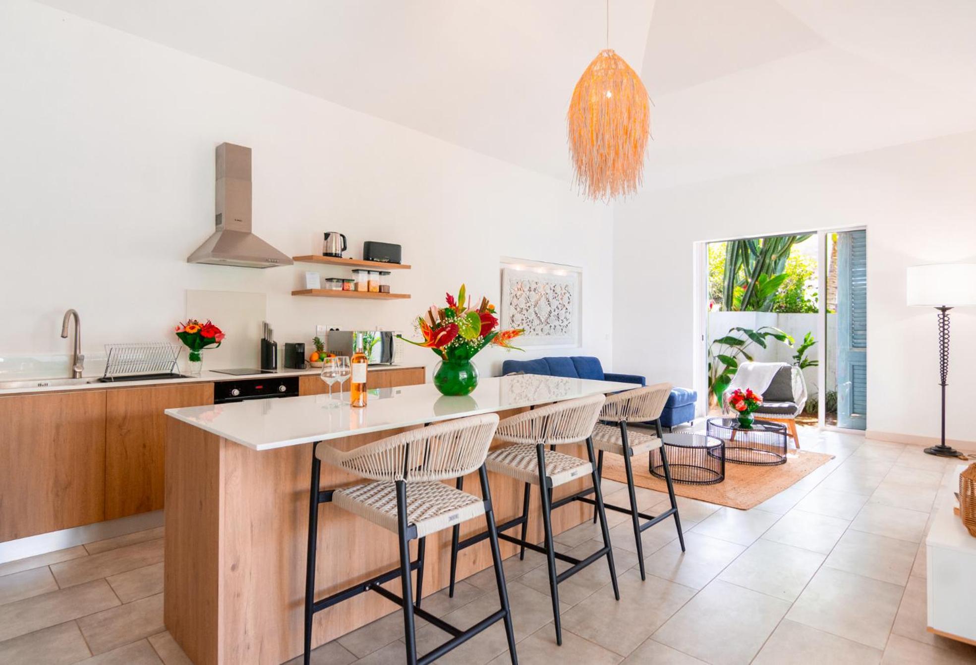 Le Mandala Moris Guesthouse Pointe Aux Canonniers Grand-Baie Dış mekan fotoğraf