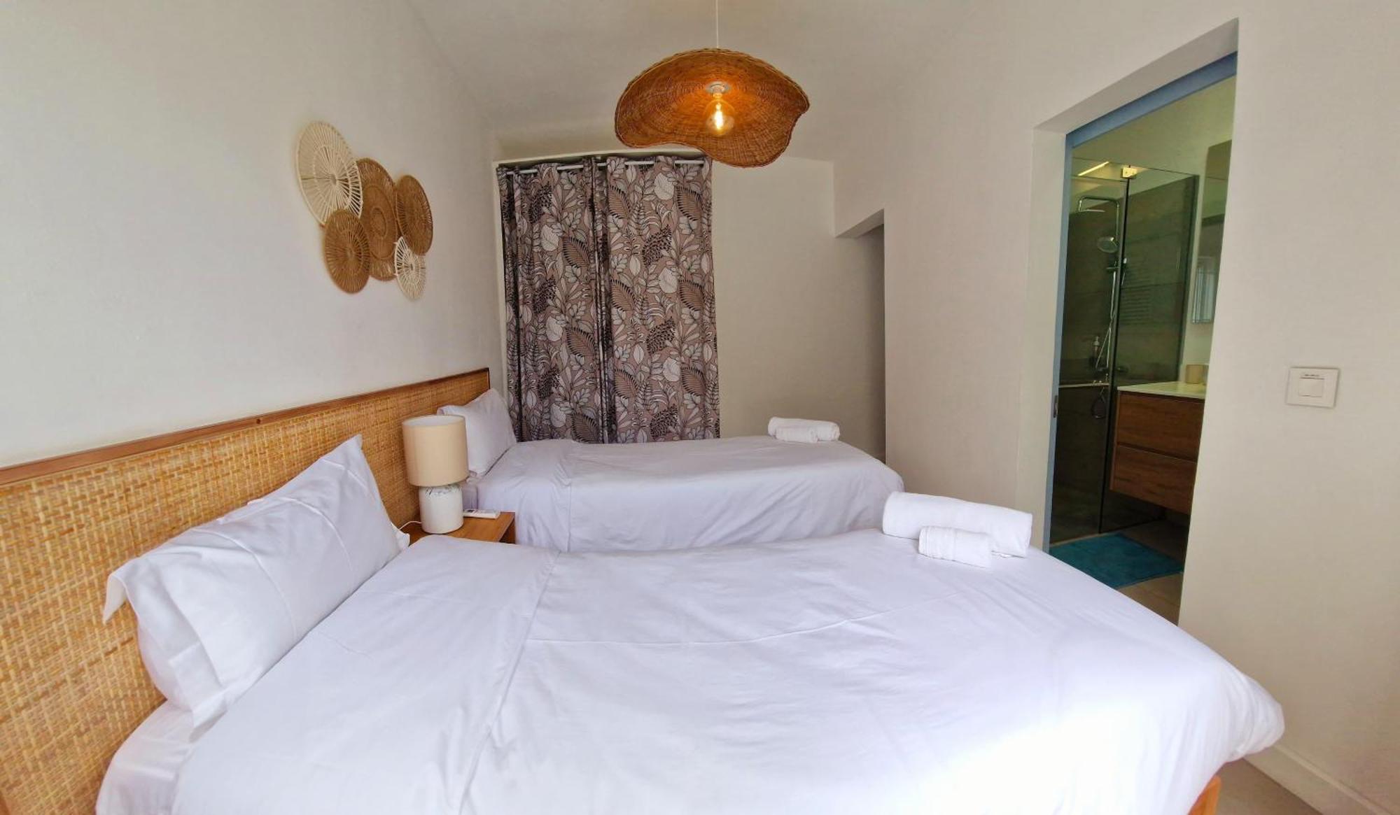 Le Mandala Moris Guesthouse Pointe Aux Canonniers Grand-Baie Dış mekan fotoğraf