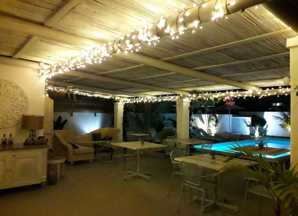 Le Mandala Moris Guesthouse Pointe Aux Canonniers Grand-Baie Dış mekan fotoğraf